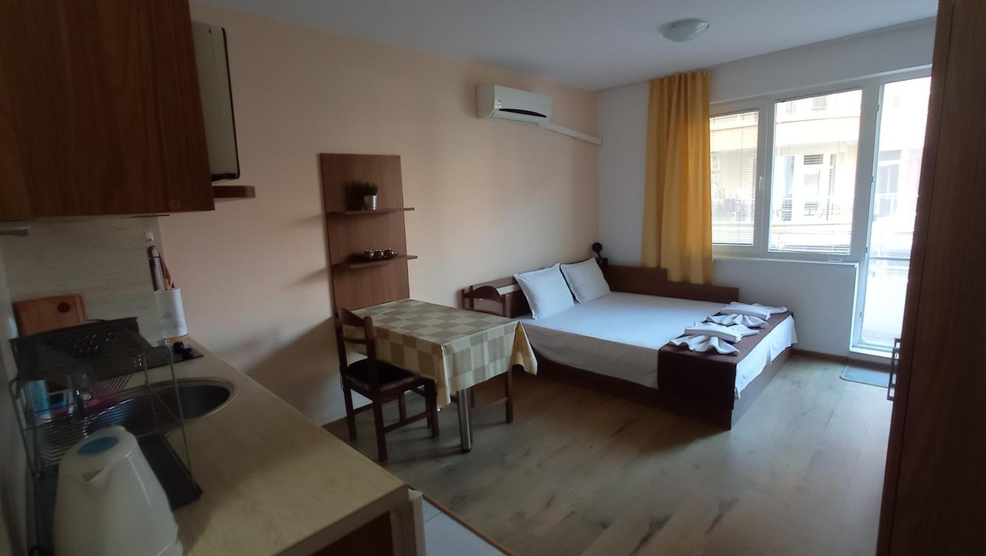 Apartments Vesi And Gery ポモリエ エクステリア 写真