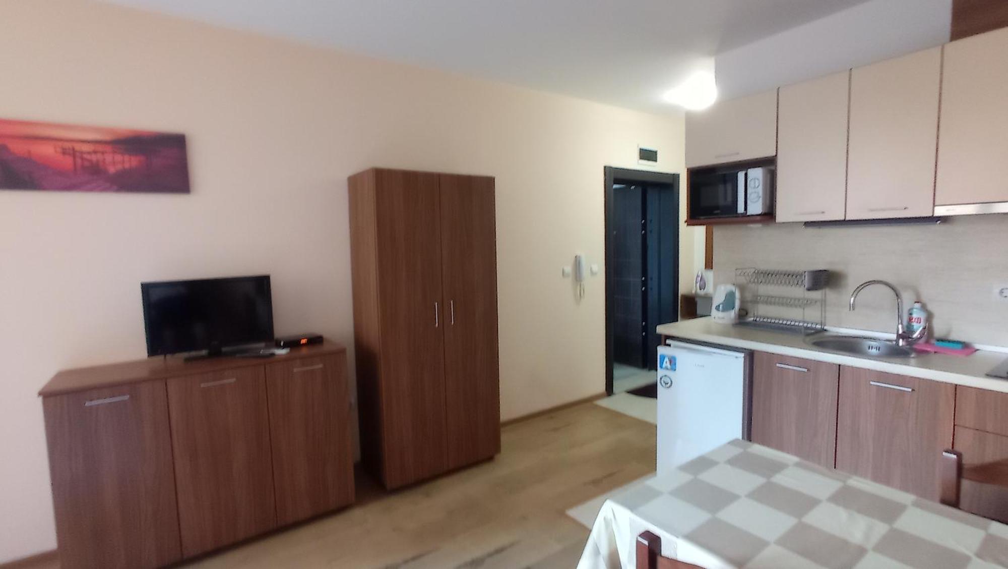 Apartments Vesi And Gery ポモリエ エクステリア 写真